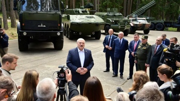 Photo: Belarus starts taking delivery of Russian nuclear weapons