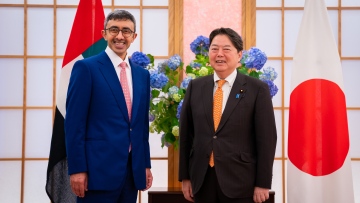 Photo: UAE Foreign Minister, Japanese counterpart discuss cooperation